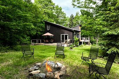 Spellbinding Secluded Cabin Oasis Near Moosehead Lake, Maine - Greenville, Maine - glamping.directory