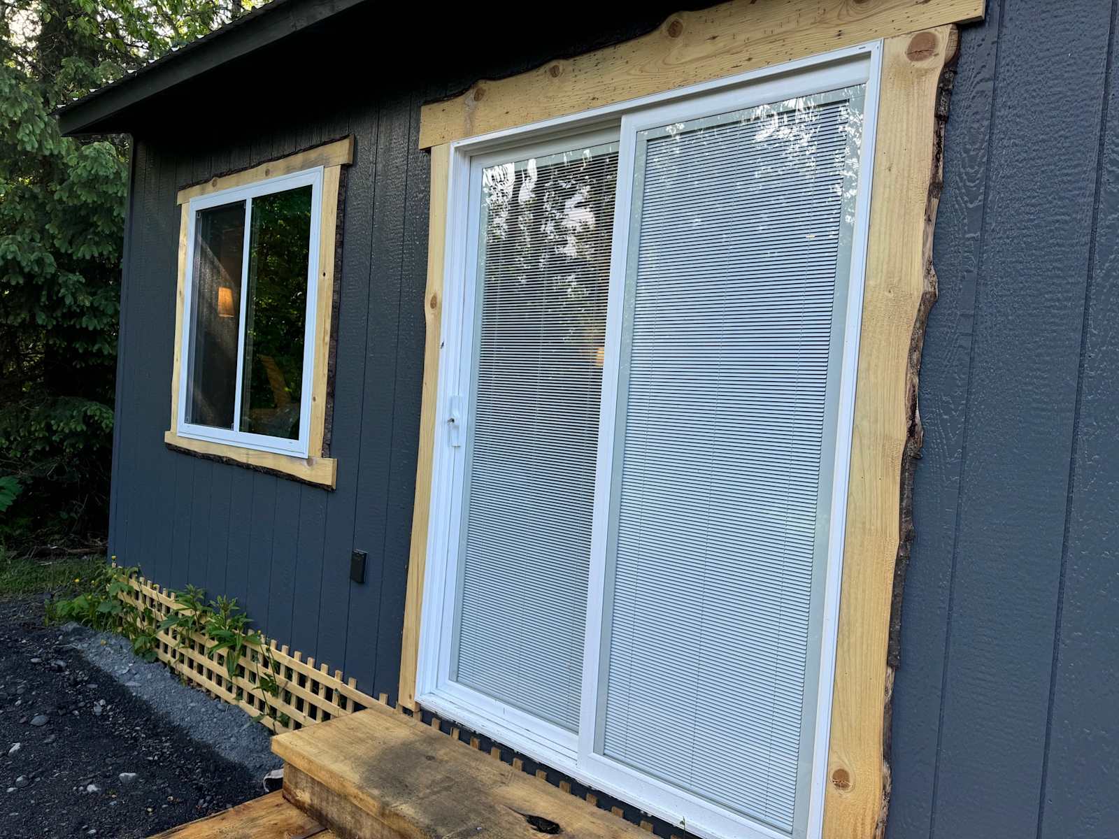 Spruce Goose Lodge - Seward, Alaska - glamping.directory