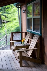 Cabin in the woods w/ WIFI close to Monongahela National Forest - Riverton, West Virginia - glamping.directory