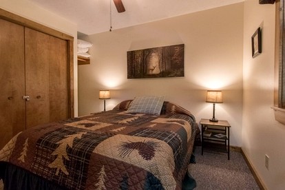 Cabin in the woods w/ WIFI close to Monongahela National Forest - Riverton, West Virginia - glamping.directory