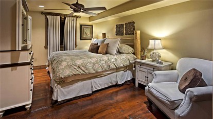 Charming Vacation Rental with a Hot Tub near Stagecoach Reservoir, Colorado - Steamboat Springs, Colorado - glamping.directory
