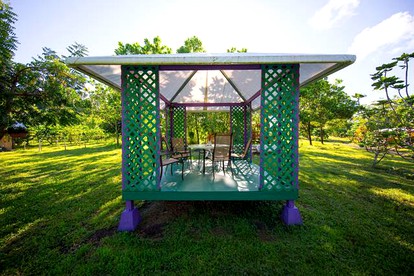 Family-Friendly Camping Cabin with Jungle View on the Big Island, Hawaii - Pahoa, Hawaii - glamping.directory