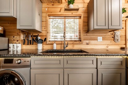 Rustic Tiny Home near Garden of the Gods, Perfect for a Weekend Getaway from Colorado Springs - Woodland Park, Colorado - glamping.directory