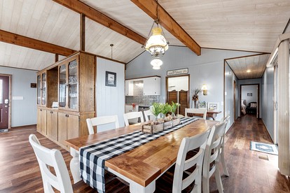 Stunning Modern Cottage with Spa and Outdoor Living Space in Fredericksburg, Texas - Fredericksburg, Texas - glamping.directory