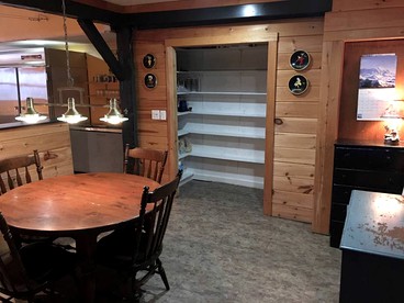 Spacious Vacation Rental for Large Groups in the White Mountains near Plymouth, New Hampshire - Plymouth, New Hampshire - glamping.directory