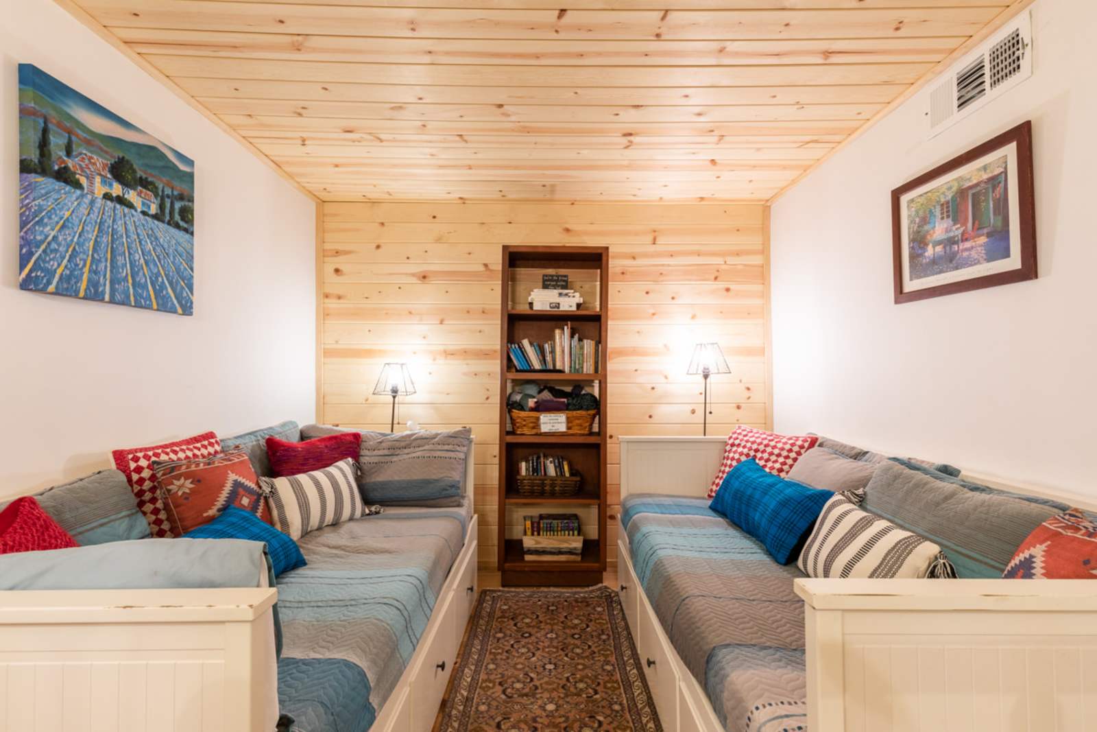 SB Mountain Cabin Rentals - Running Springs, California - glamping.directory