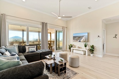 Awesome Beach House with Stunning Sea Views in Dauphin Island, Alabama - Dauphin Island, Alabama - glamping.directory