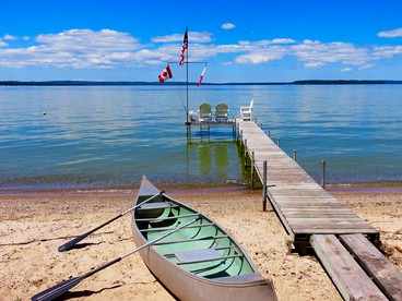 Secluded and Romantic Getaway for Two on Burt Lake, Michigan - Indian River, Michigan - glamping.directory