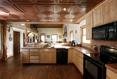 Lovely Cottage Rental with Direct River Access near Fredericksburg, Texas - Mason, Texas - glamping.directory