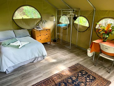 Gorgeous Safari Tent Nestled Between Bamboo Groves and Monkeypod Trees for a Glamping Getaway in Kealakekua, Hawaii - Kealakekua, Hawaii - glamping.directory
