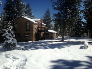 Secluded Cabin on the Edge of Lost Creek Wilderness in Bailey, Colorado - Bailey, Colorado - glamping.directory