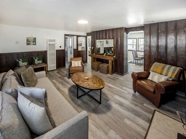 Relaxing Mountain Escape with Cozy Interiors & Nature Views in Big Bear Lakes, California - Big Bear Lake, California - glamping.directory