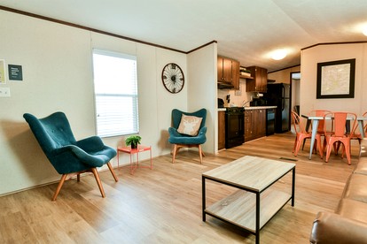 Chic Cabin Suitable for Groups in Utah - Moab, Utah - glamping.directory