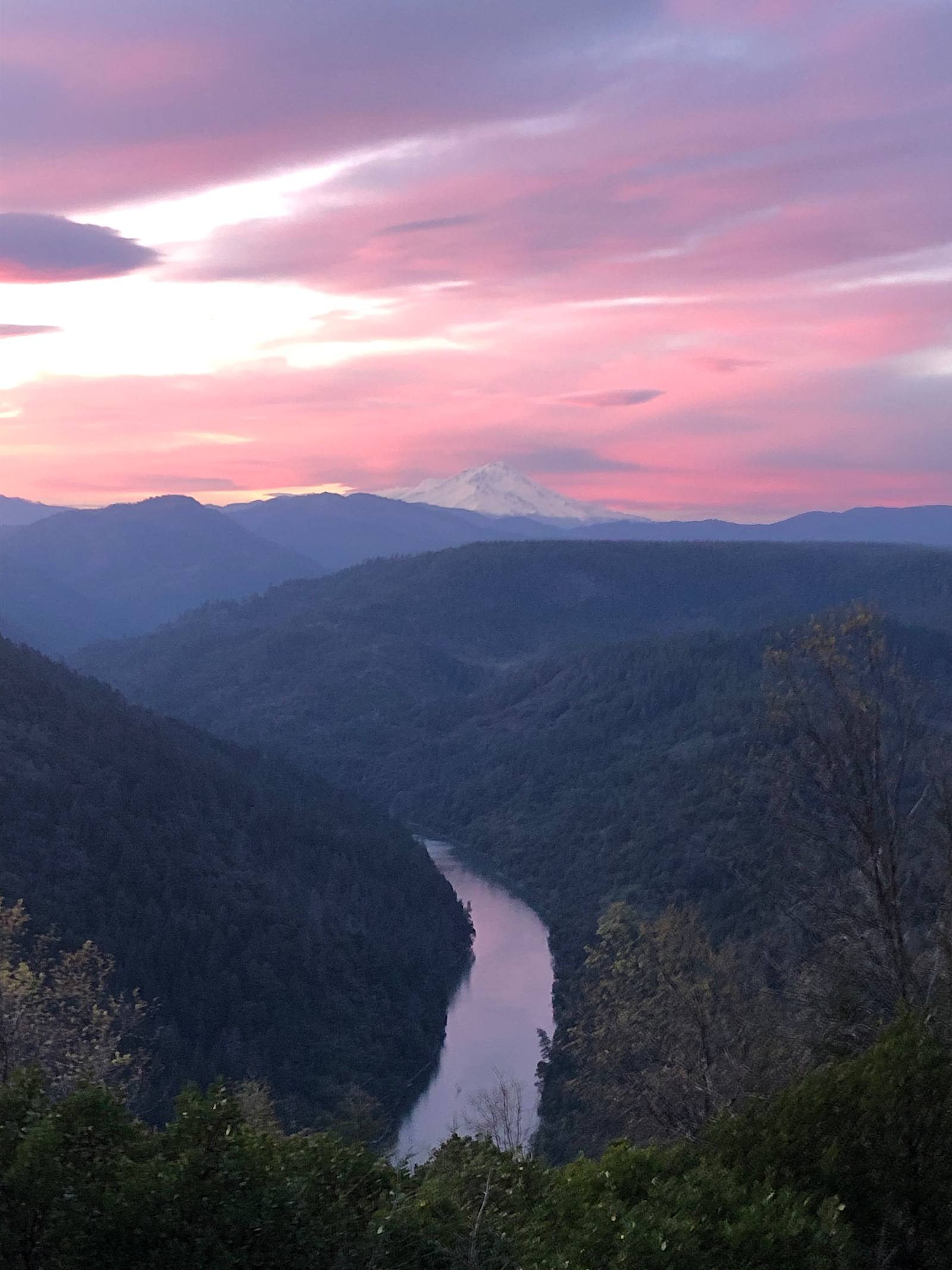 Cascade Arc Camping - Montgomery Creek, California - glamping.directory