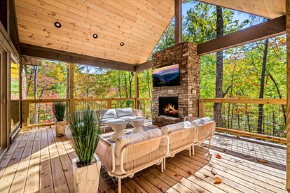 Incredible Cabin Nestled in the Trees for a Family Getaway in Sevierville, Tennessee - Sevierville, Tennessee - glamping.directory