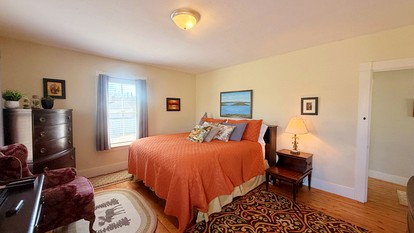 Cozy Four-Season Townhouse with Trail Access Near Moosehead Lake, Greenville Maine - Greenville, Maine - glamping.directory