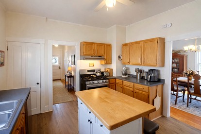 Cozy Four-Season Townhouse with Trail Access Near Moosehead Lake, Greenville Maine - Greenville, Maine - glamping.directory