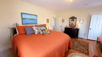 Cozy Four-Season Townhouse with Trail Access Near Moosehead Lake, Greenville Maine - Greenville, Maine - glamping.directory