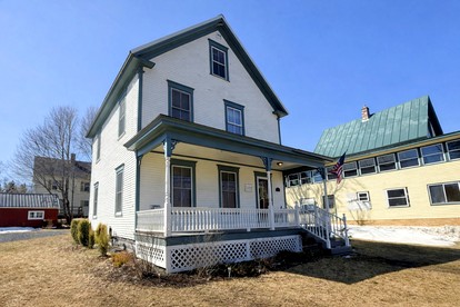 Cozy Four-Season Townhouse with Trail Access Near Moosehead Lake, Greenville Maine - glamping.directory