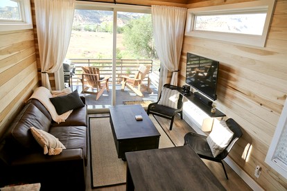 Spectacular Secluded Tiny House with Stunning Desert Views in Escalante, Utah - Escalante, Utah - glamping.directory