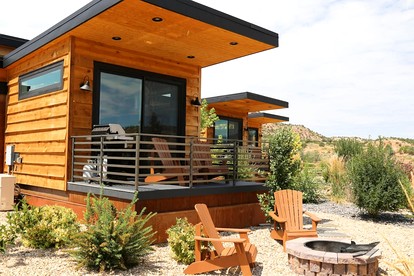 Spectacular Secluded Tiny House with Stunning Desert Views in Escalante, Utah - Escalante, Utah - glamping.directory