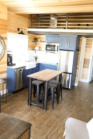 Spectacular Secluded Tiny House with Stunning Desert Views in Escalante, Utah - Escalante, Utah - glamping.directory