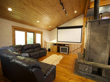 Stately and Unique Cabin Rental with a Wood-Burning Stove near Logan, Utah - Smithfield, Utah - glamping.directory