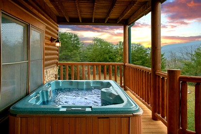 Private Cabin Rental Perfect for a Family Vacation in Gatlinburg, East Tennessee - Gatlinburg, Tennessee - glamping.directory