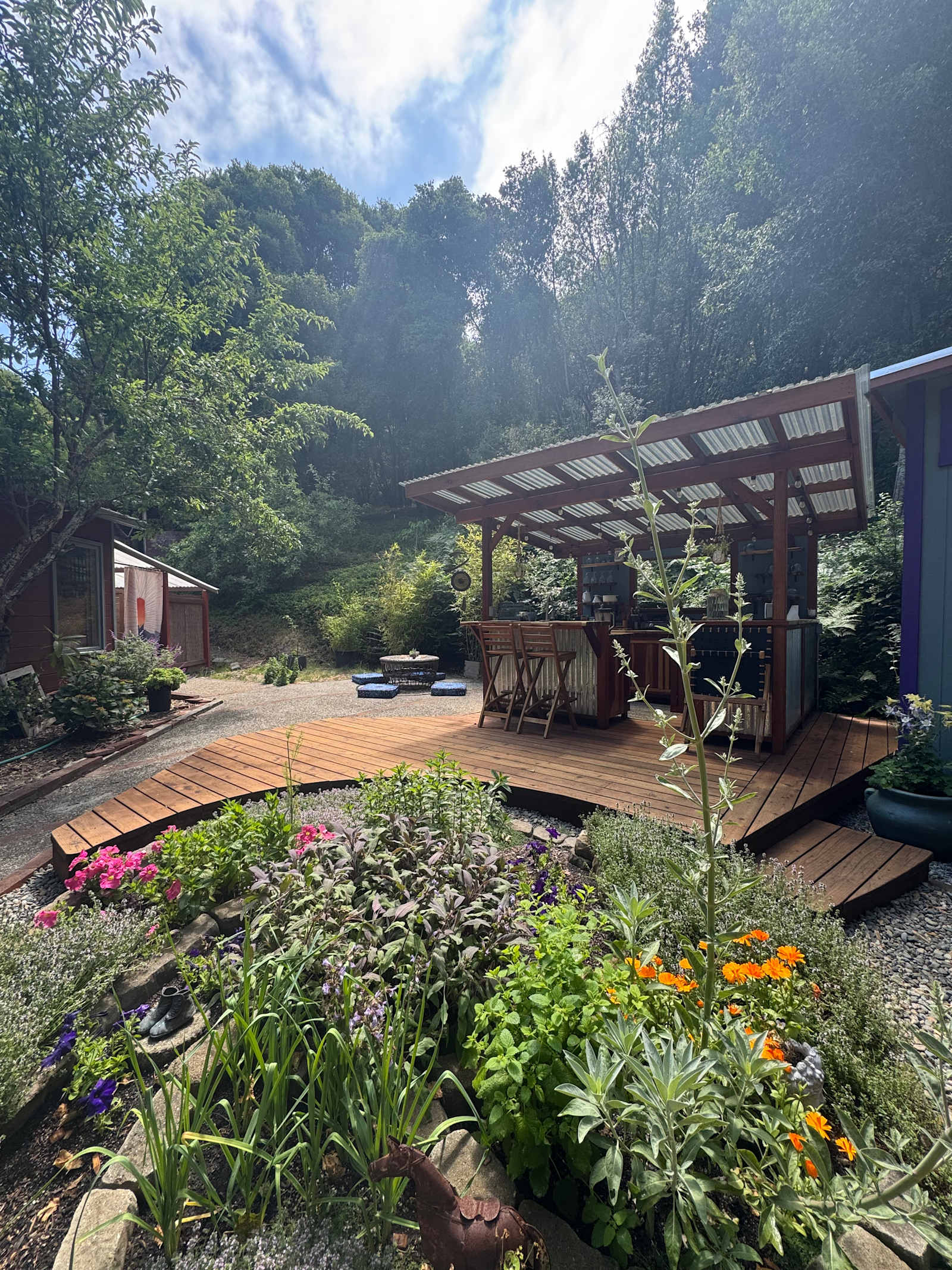 Happy Valley Haven - Santa Cruz, California - glamping.directory