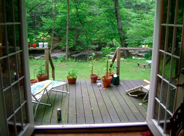 Idyllic Cottage Rental for Four in Woodstock, New York - Woodstock, New York - glamping.directory