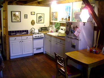 Idyllic Cottage Rental for Four in Woodstock, New York - Woodstock, New York - glamping.directory