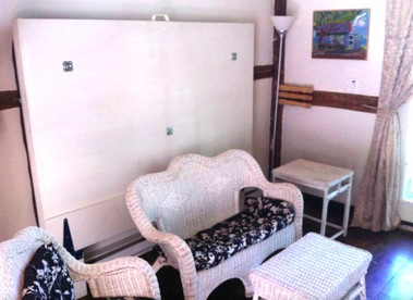 Idyllic Cottage Rental for Four in Woodstock, New York - Woodstock, New York - glamping.directory