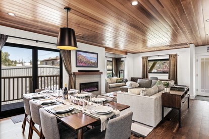 Joyful Cottage with Hot-tub in Guerneville, California - Guerneville, California - glamping.directory