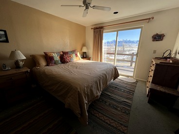 Charming Riverside Vacation Rental with Scenic Mountain Views near Ennis, Montana - Ennis, Montana - glamping.directory