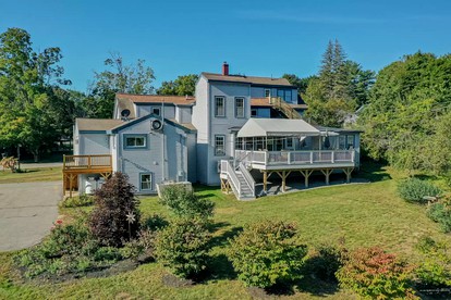 Cabin Retreat for Nature and City Exploration near Sebago Lake State Park, ME - Casco, Maine - glamping.directory