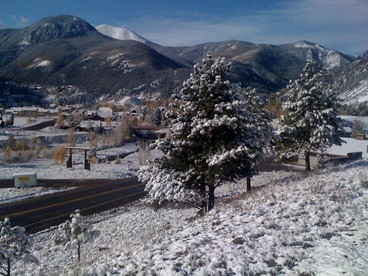 Family-Friendly Room for a Mountain Getaway in Hinsdale County, Colorado - glamping.directory