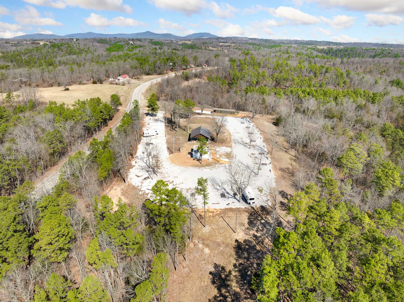 Carver Ridge Camp Buffalo River - Hasty, Arkansas - glamping.directory