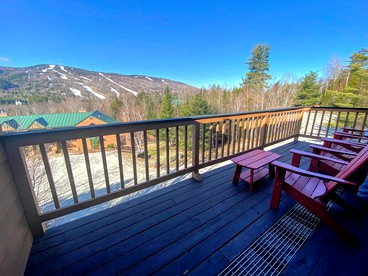 Bright Mount Washington Cabin for a Vacation in New Hampshire - Carroll, New Hampshire - glamping.directory