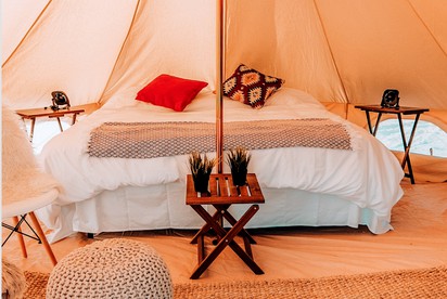 Gorgeous Bell Tent Ideal for Vacations near Yellowstone - Island Park, Idaho - glamping.directory