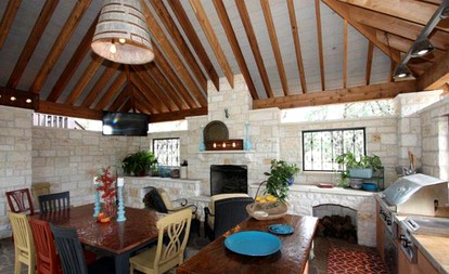Romantic Log Cabin Retreat with Private Hot Tub Located in Fredericksburg, Texas - Fredericksburg, Texas - glamping.directory