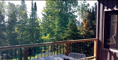 Rustic Cabin Rental with Views of Lake Superior in Minnesota - Lutsen, Minnesota - glamping.directory