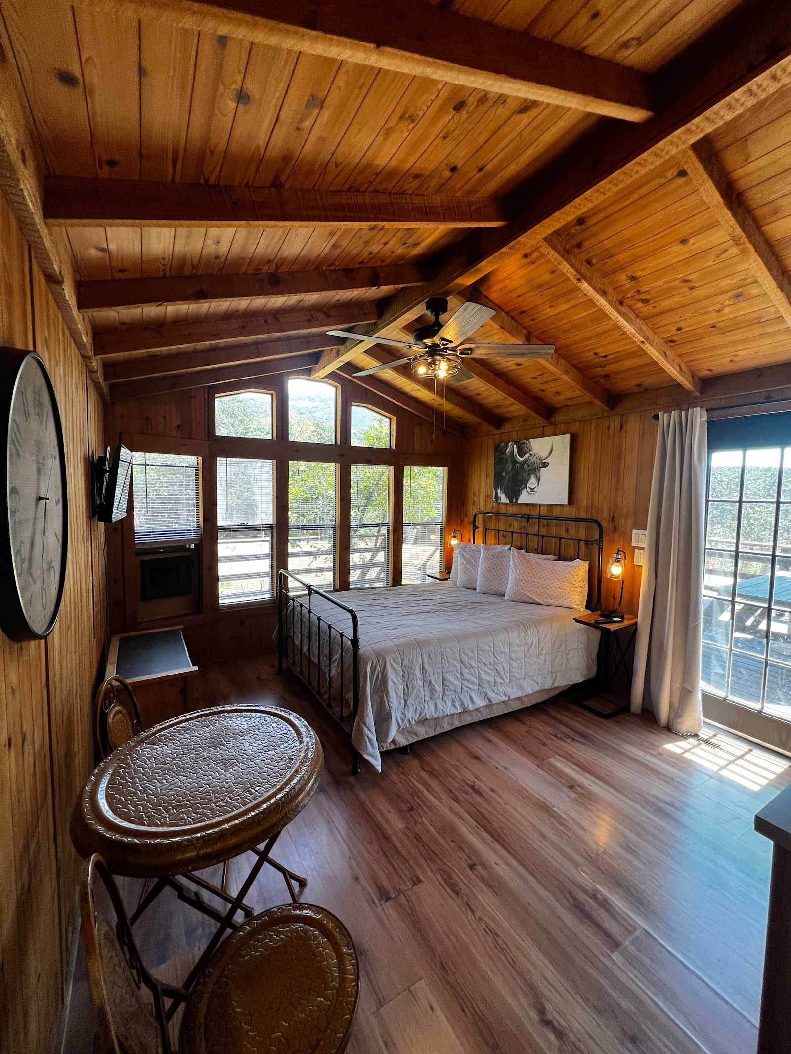 Sequoia Secluded Escape - Three Rivers, California - glamping.directory