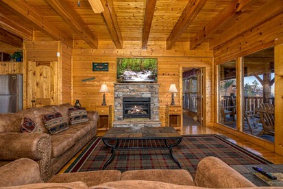 Sevierville Glamping Destination for Amazing Family Vacations in Tennessee - Sevierville, Tennessee - glamping.directory