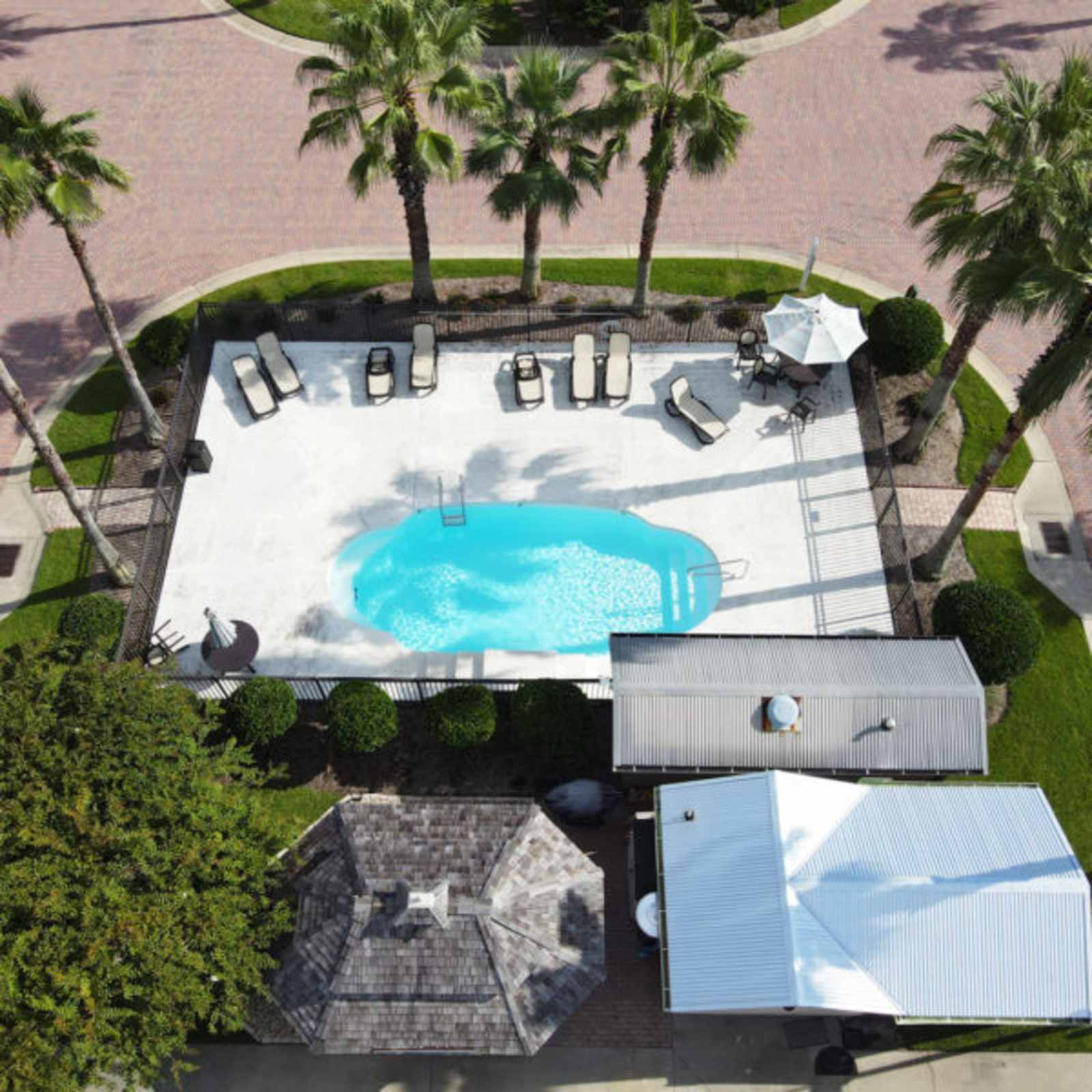 Terry Cove Motor Coach Resort - Orange Beach, Alabama - glamping.directory