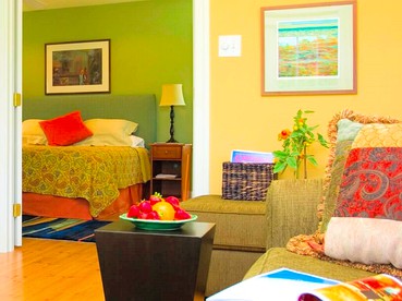 Charming Cottage Rental in the Chesapeake Bay, Maryland - Rock Hall, Maryland - glamping.directory