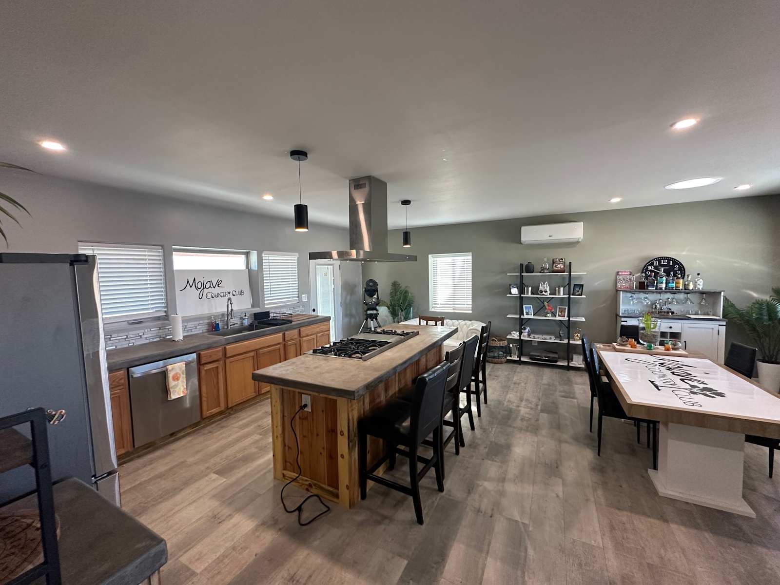 Mojave Country Club - Twentynine Palms, California - glamping.directory