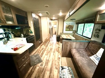 Texas Hill Country Glamping Caravan for a Nature Escape near Hamilton Creek - glamping.directory