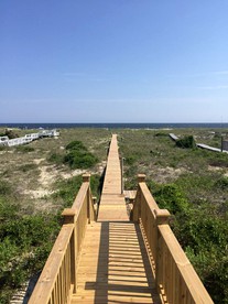 Cozy Comfortable Cottage with Lovely Ocean Views in Holden Beach, North Carolina - Holden Beach, North Carolina - glamping.directory