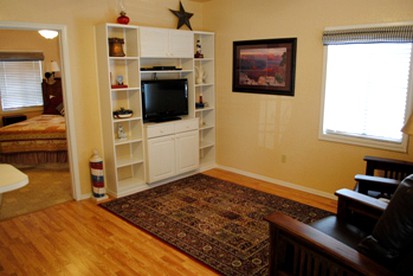 Romantic Bed and Breakfast Vacation Rental near Grand Canyon in Williams, Arizona - glamping.directory