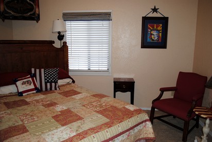 Romantic Bed and Breakfast Vacation Rental near Grand Canyon in Williams, Arizona - Williams, Arizona - glamping.directory